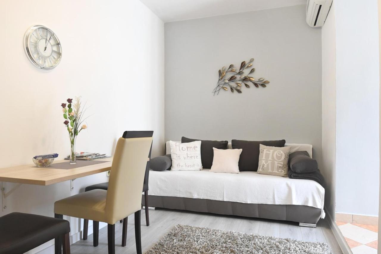 Apartment Karla Задар Екстер'єр фото